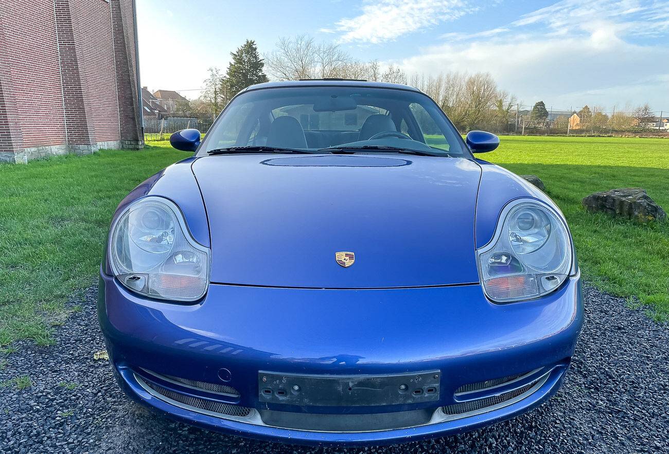 Porsche 911 type 996