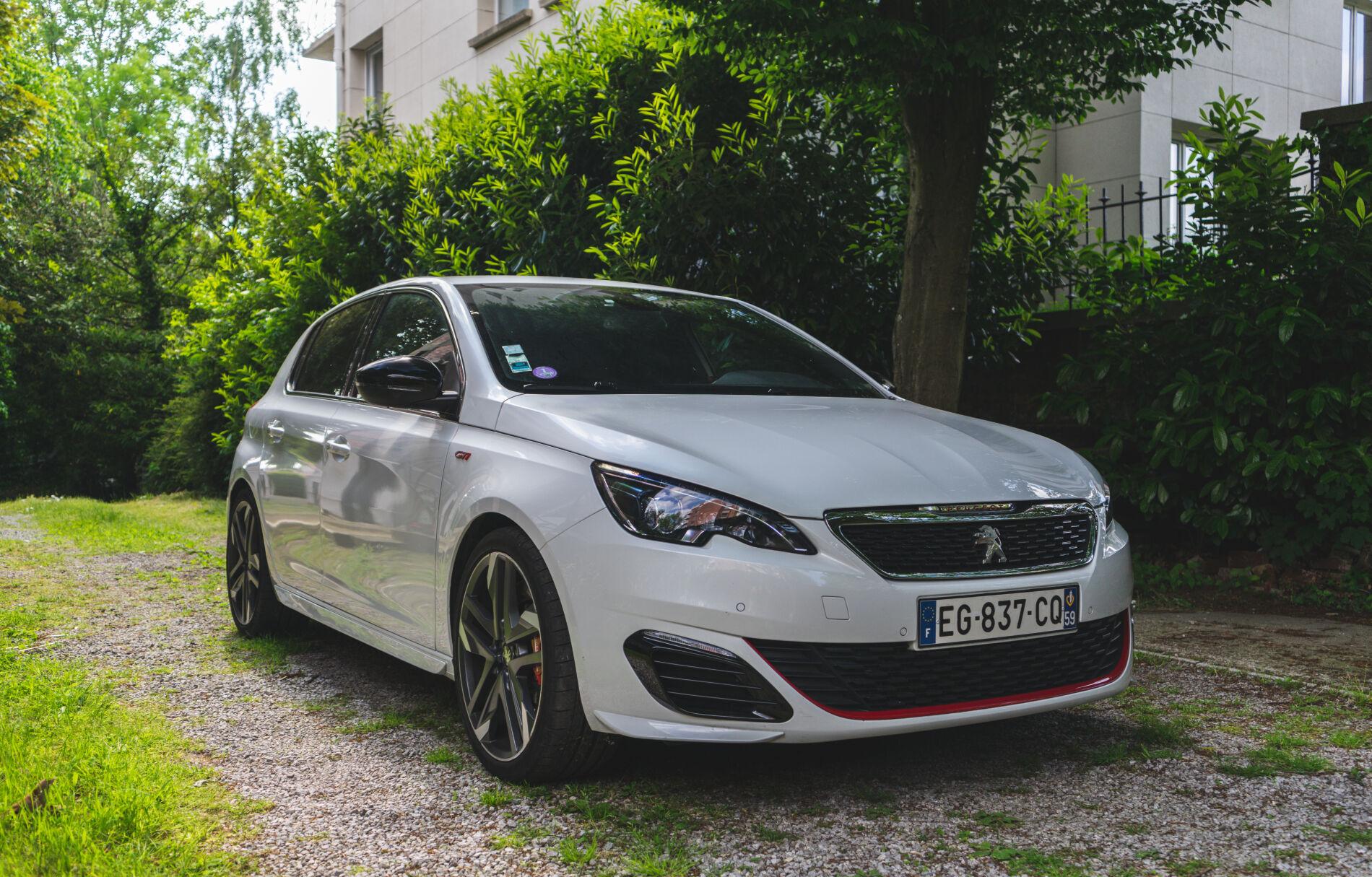 PEUGEOT 308 GTI