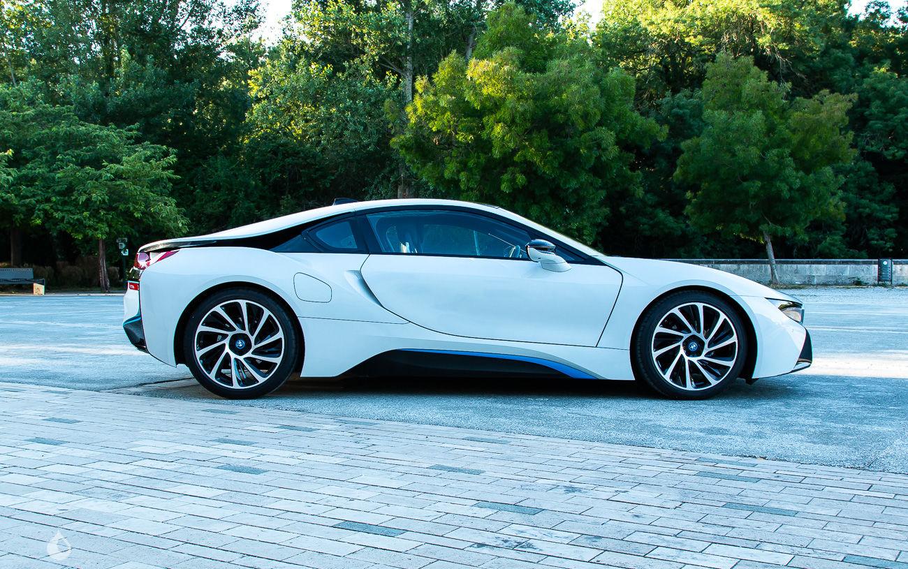 BMW i8