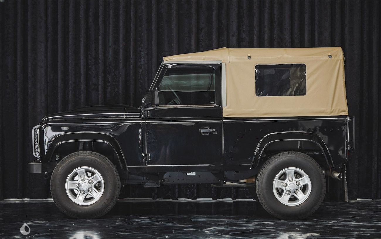 Land Rover Defender - Series I / II / III