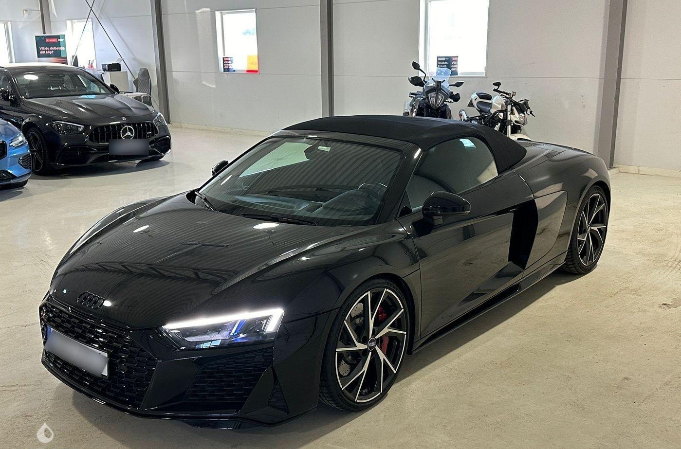 Audi R8