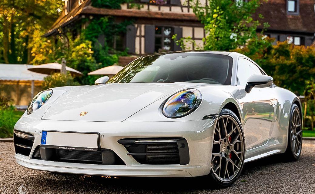 Porsche 911 type 992