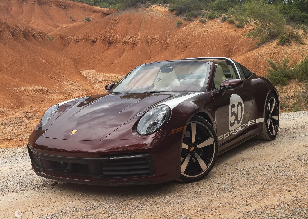 Porsche 911 type 992