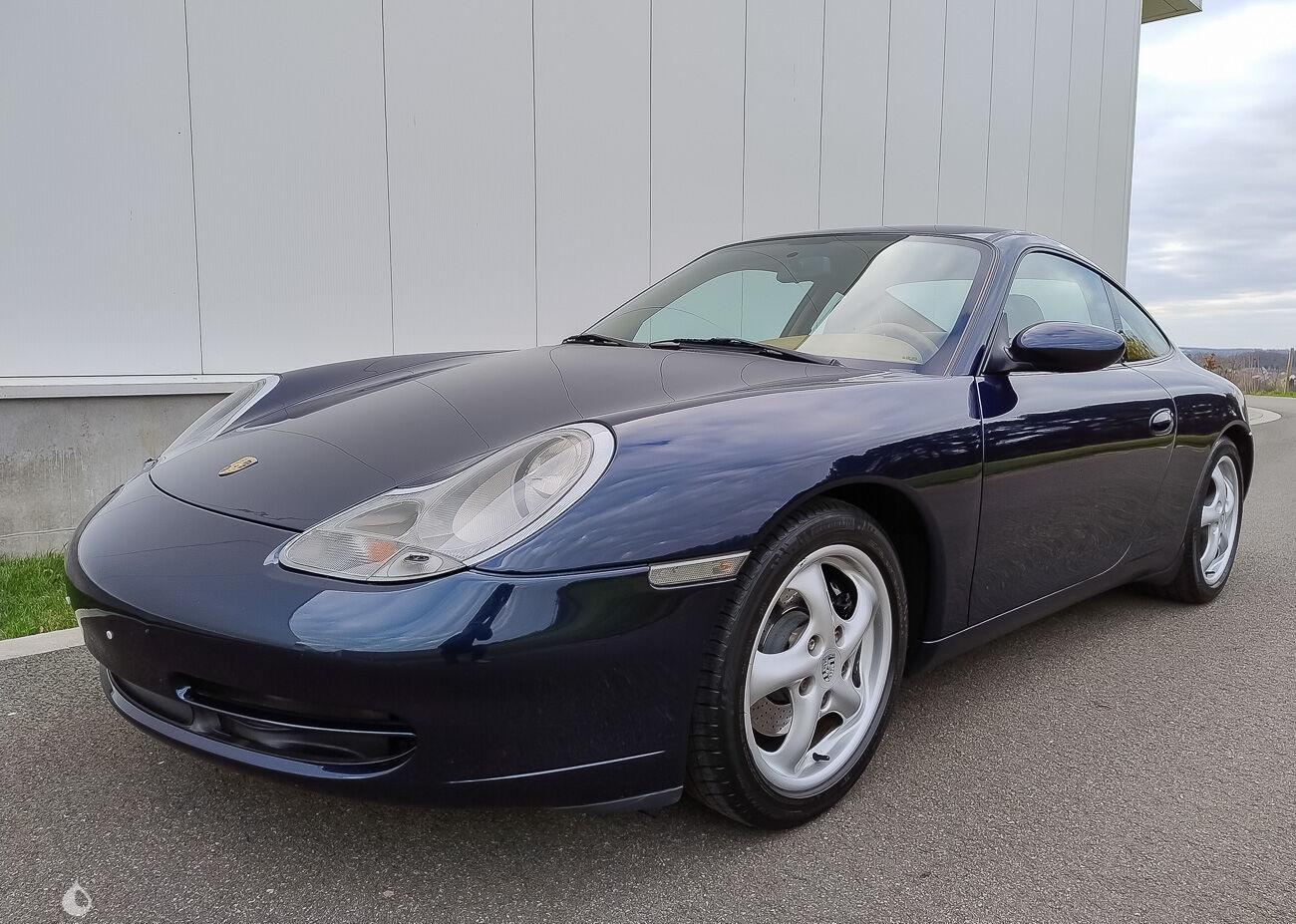 Porsche 911 type 996