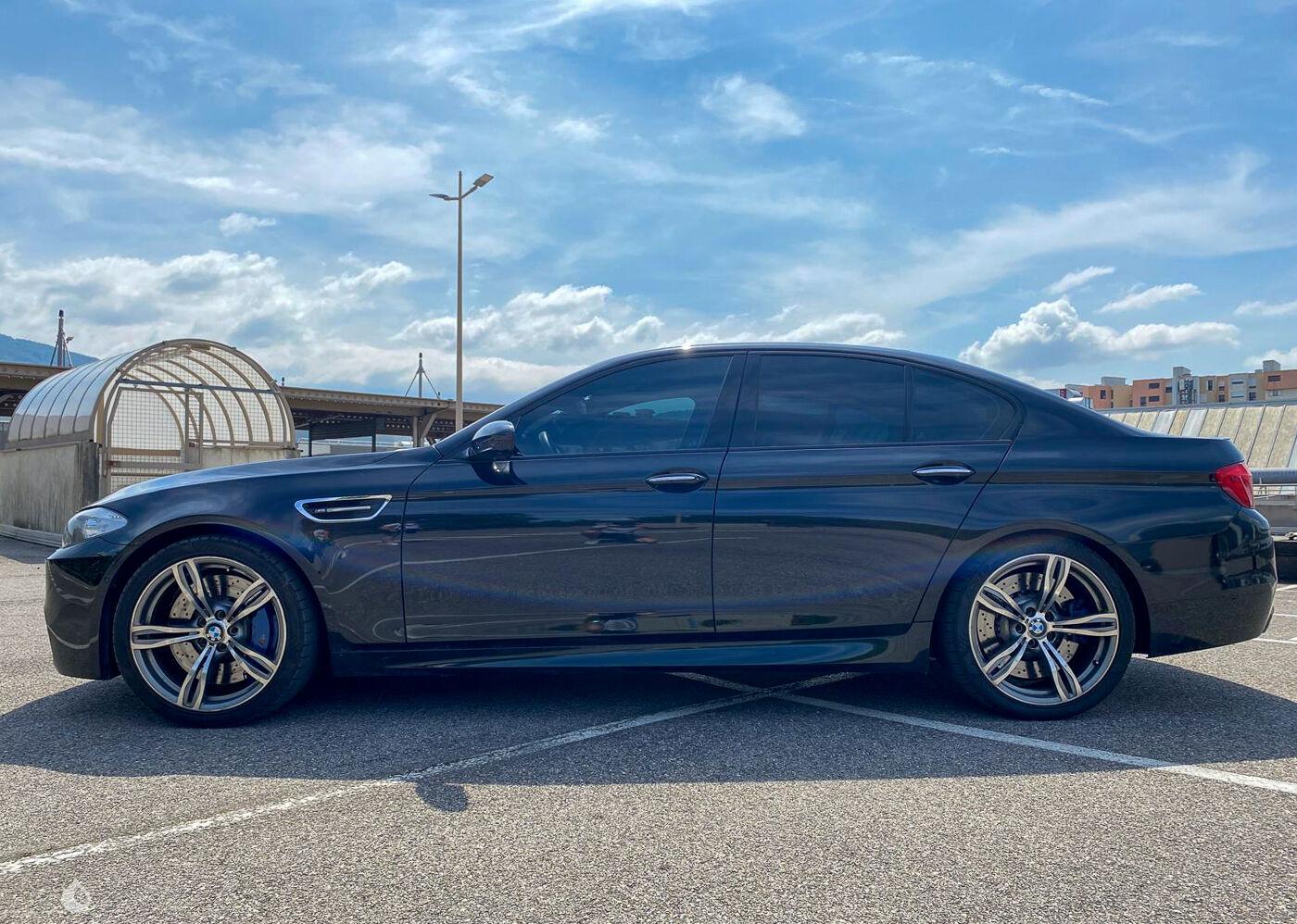 BMW M5 F10