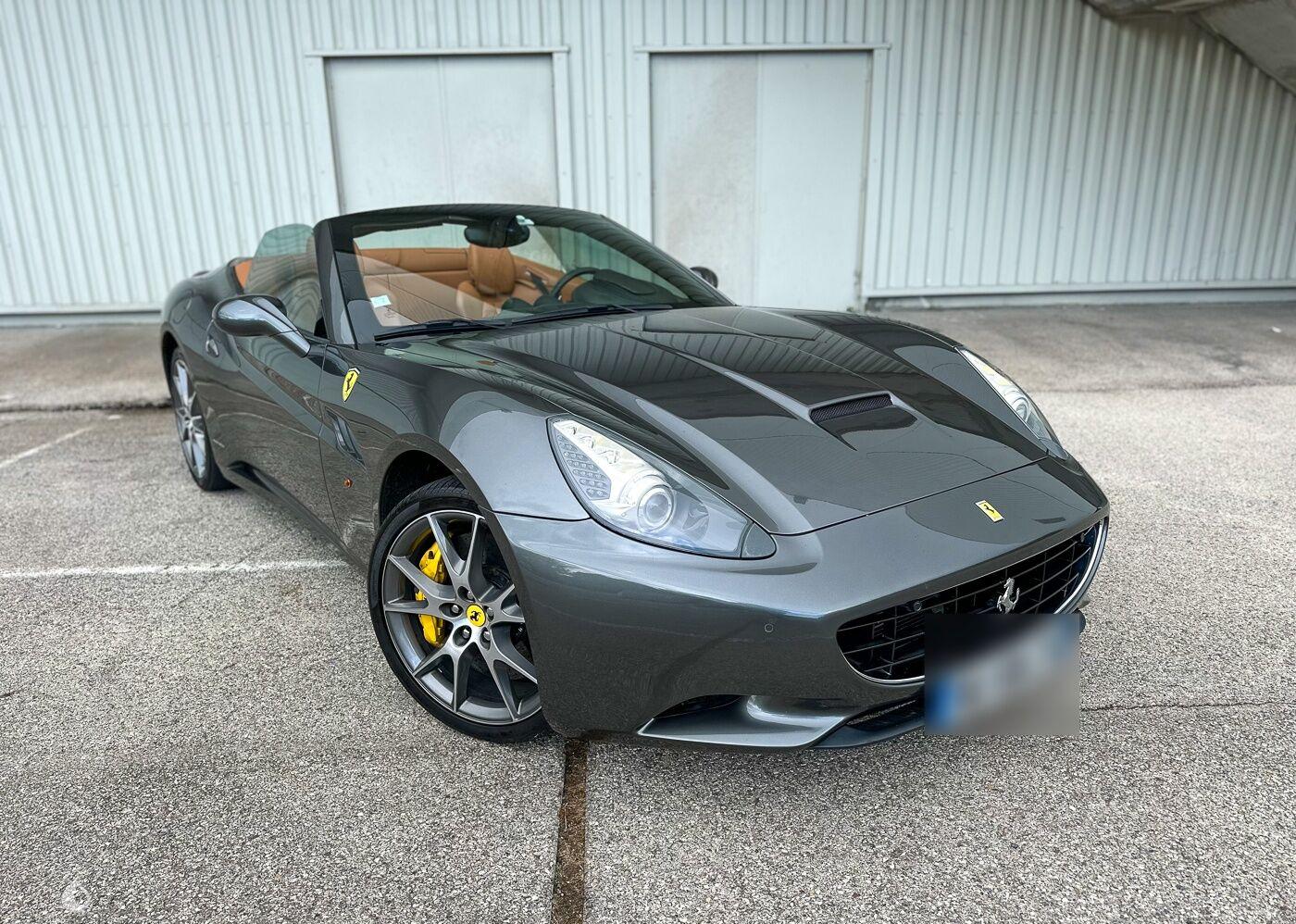 Ferrari California