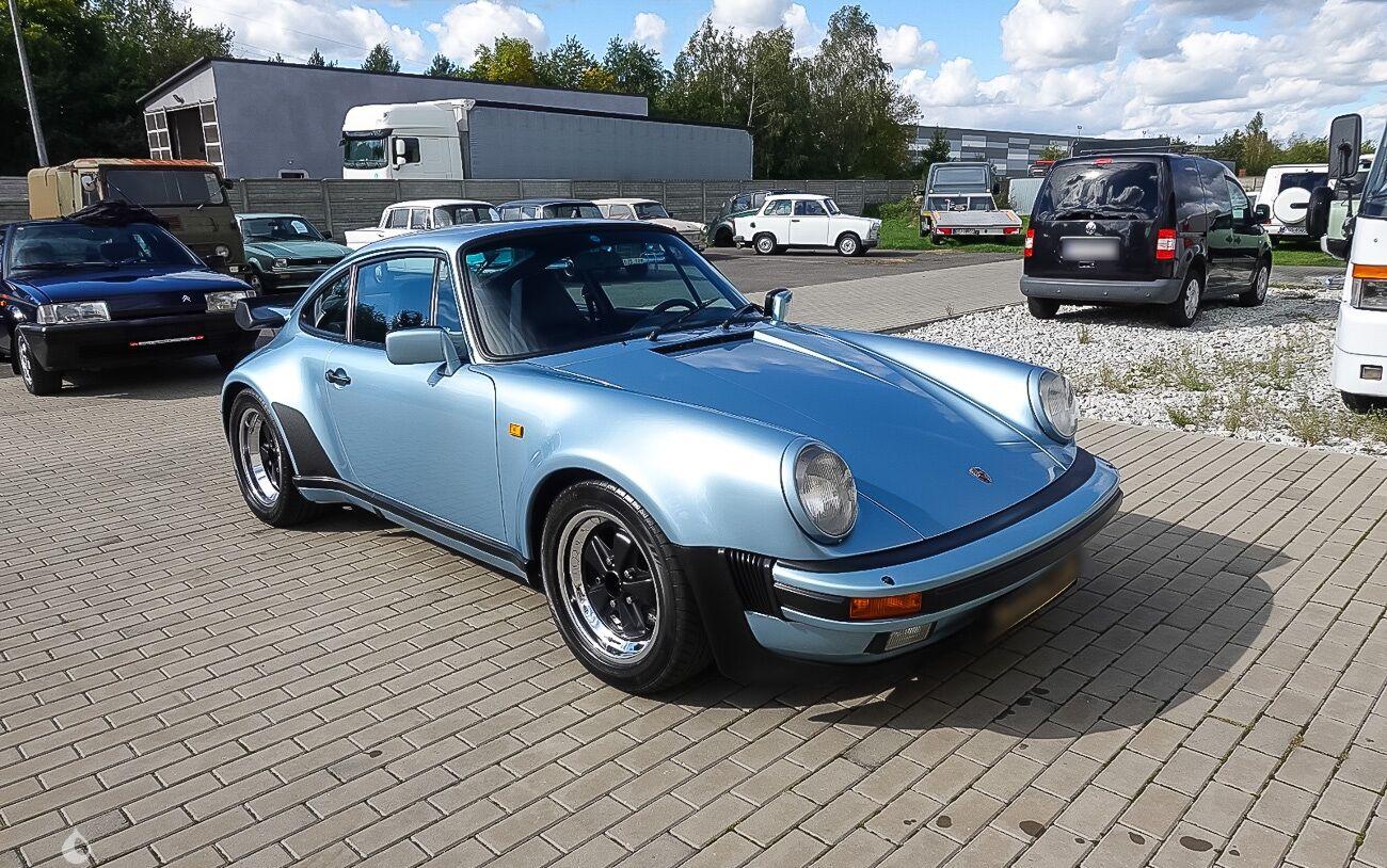 Porsche 911 type G / 930