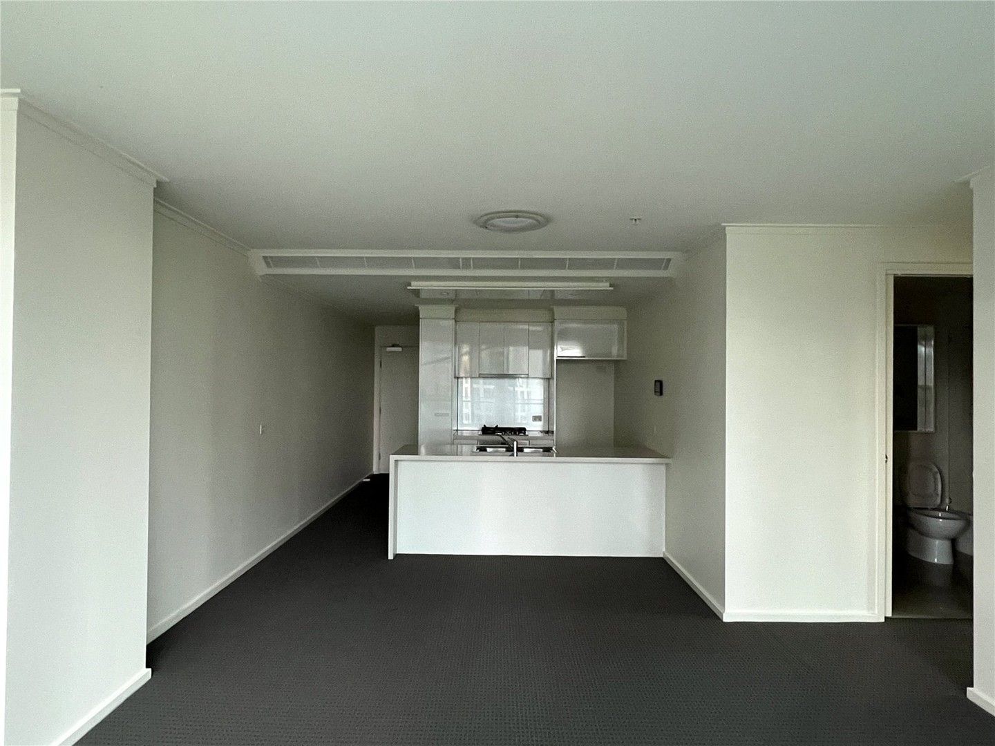 Apartment / Unit / Flat for rent