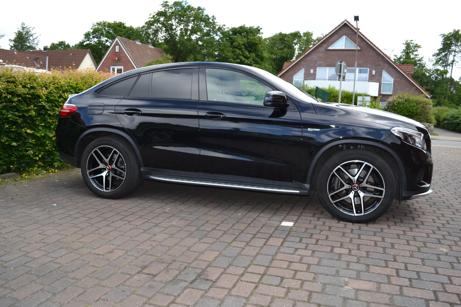 Mercedes-Benz GLE 43 AMG -Coupe    Coupe 4M 9G-TRONIC