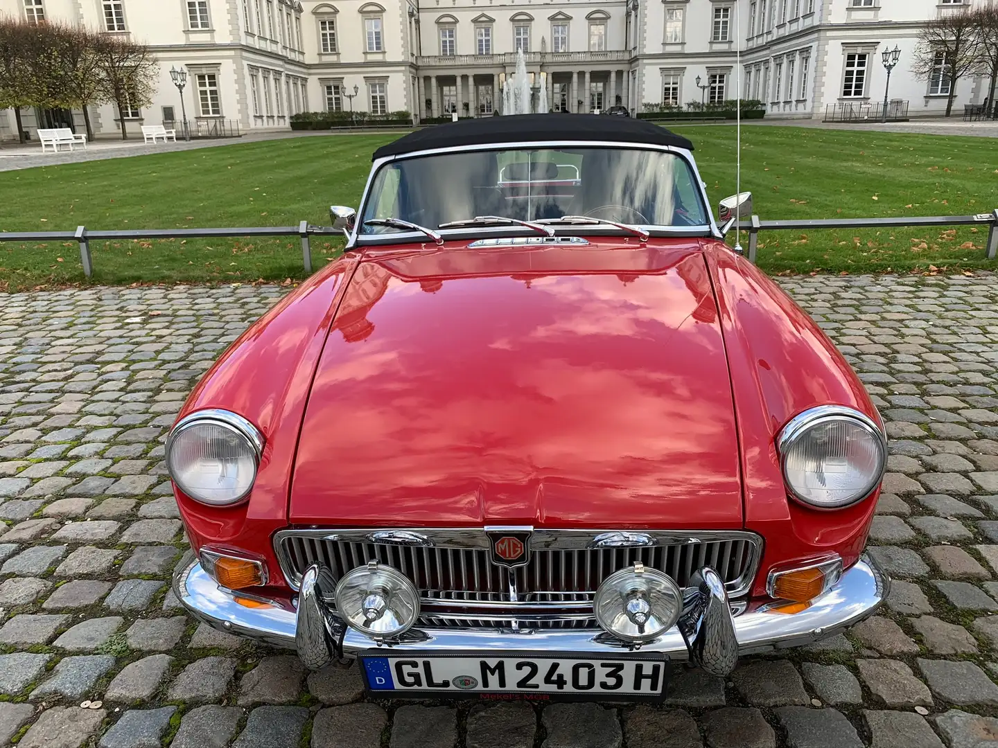 MG MGB Chrom-Modell -Overdrive, technisch und optisch top
