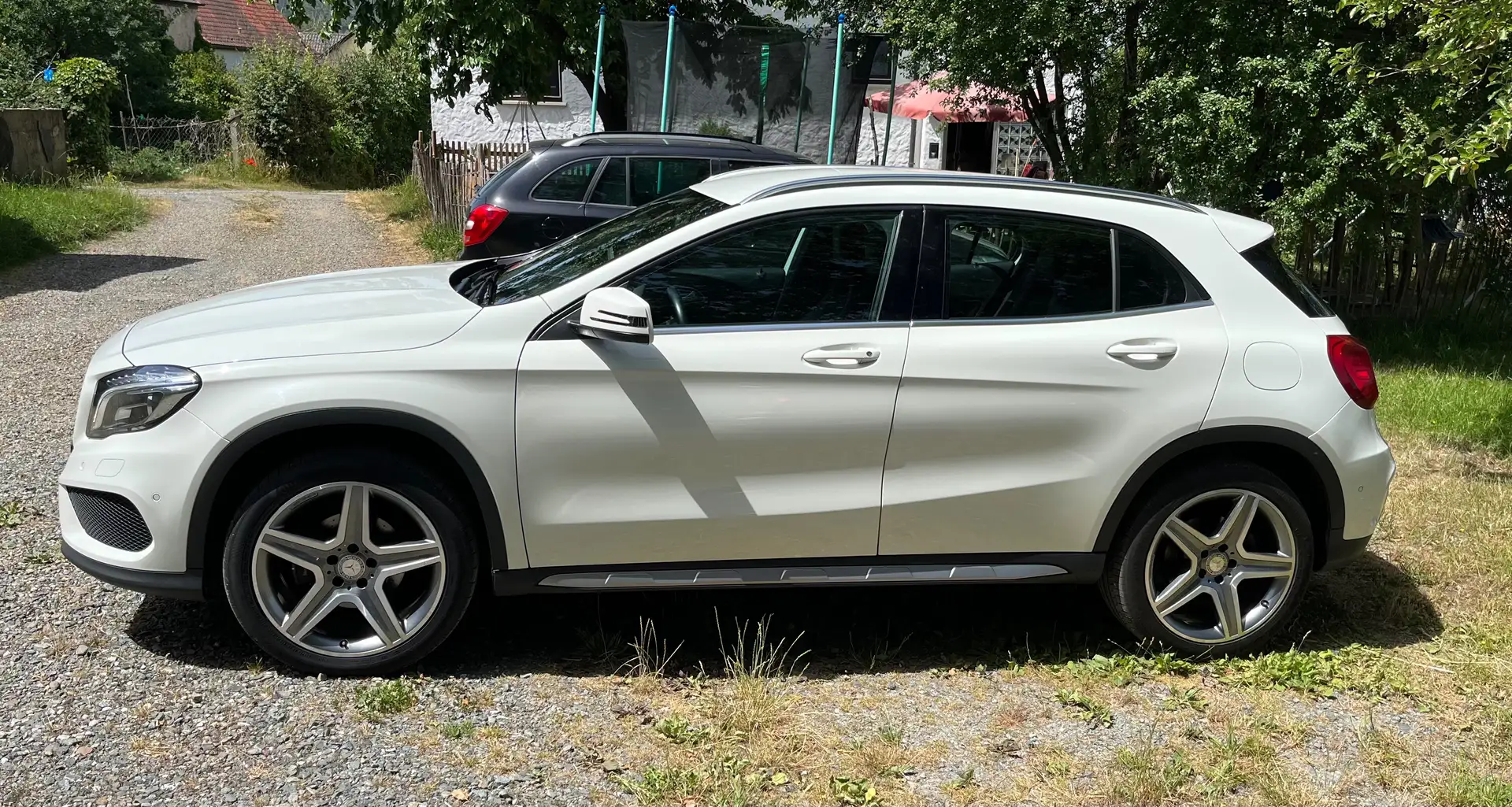 Mercedes-Benz GLA 200 7G-DCT AMG Line