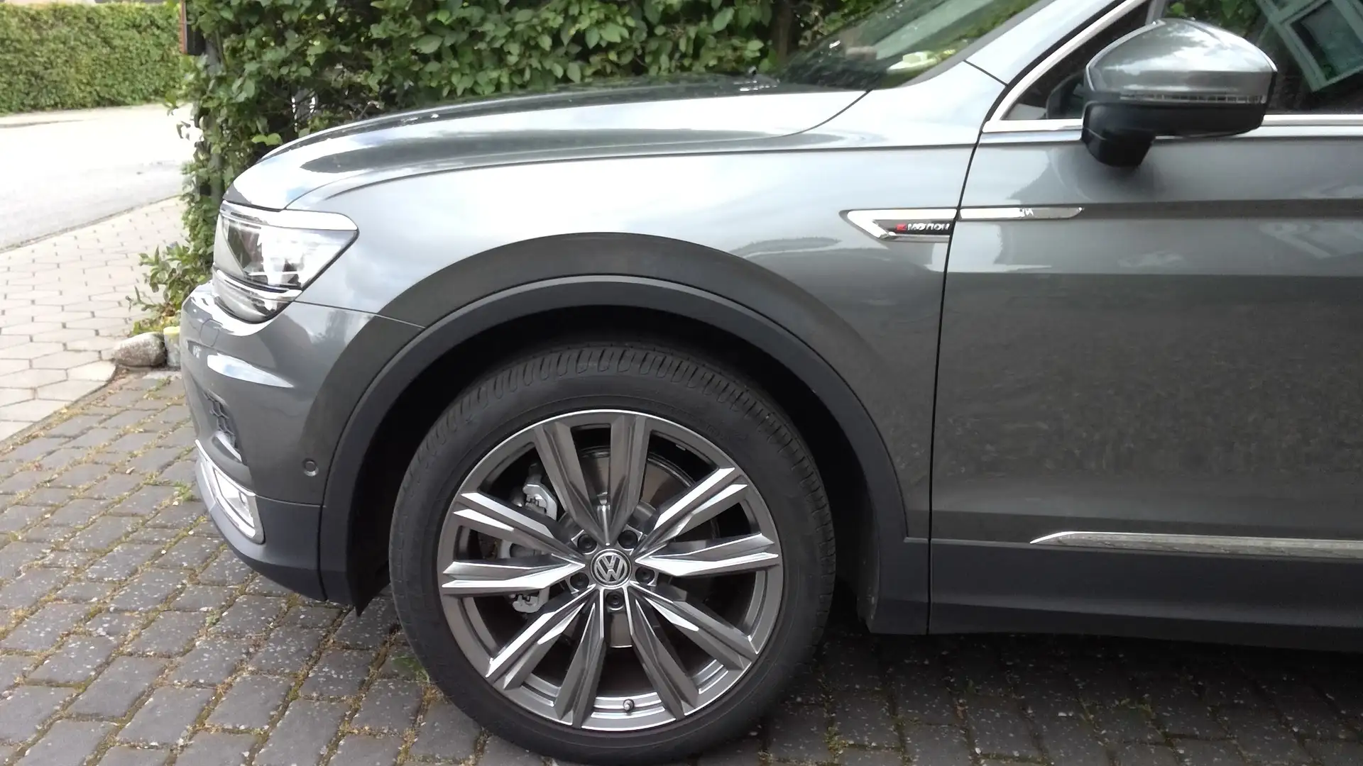 Volkswagen Tiguan 2.0 TSI 4Motion (BlueMotion Technology) DSG Highli