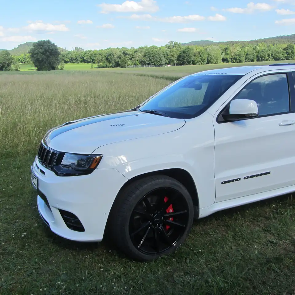 Jeep Grand Cherokee Grand Cherokee SRT 6,4 Ltr.  reparierter Schaden.